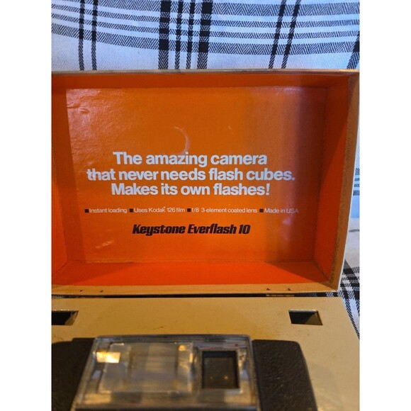 Vintage Keystone Everflash 10 Instant Loading Electronic Flash Camera UNTESTED - Picture 2 of 9